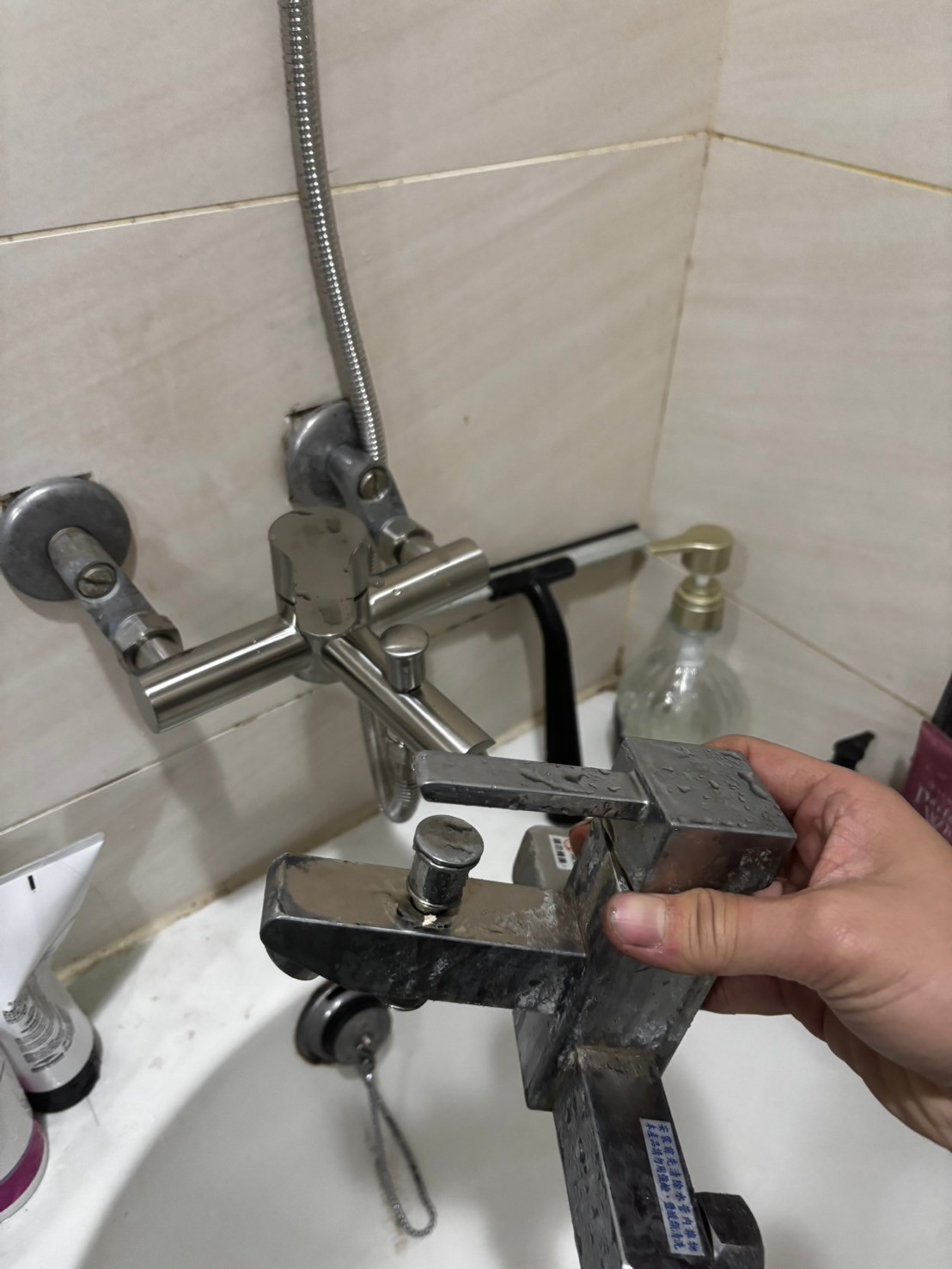 高雄水龍頭更換